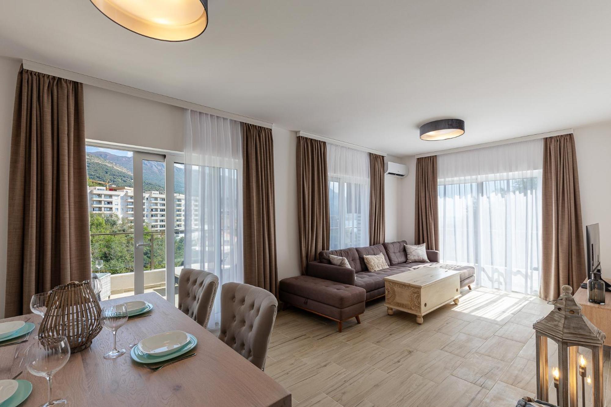 Aparthotel Sunny Side Wellness & 5*