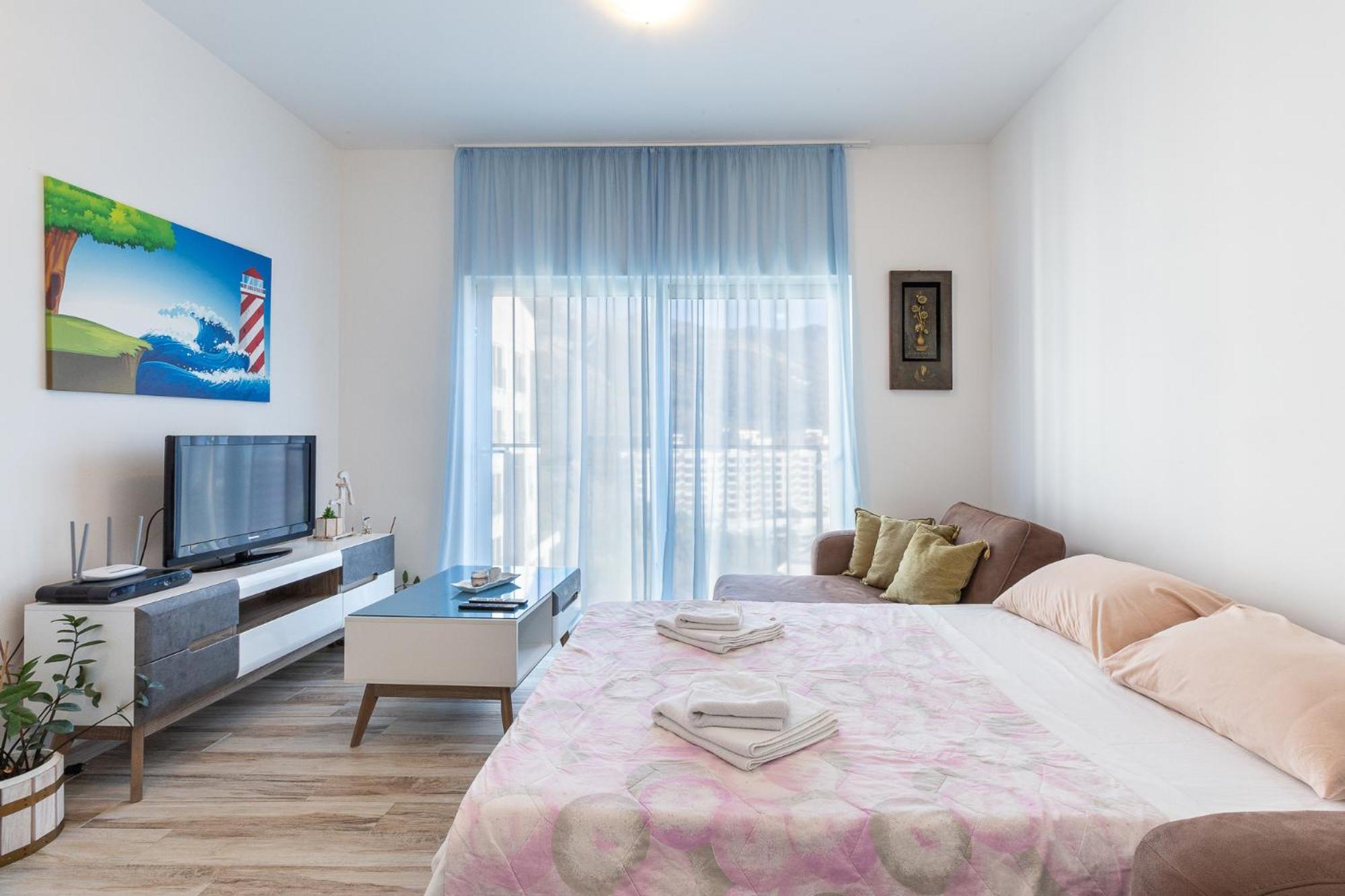 Sunny Side Wellness & Aparthotel 5*