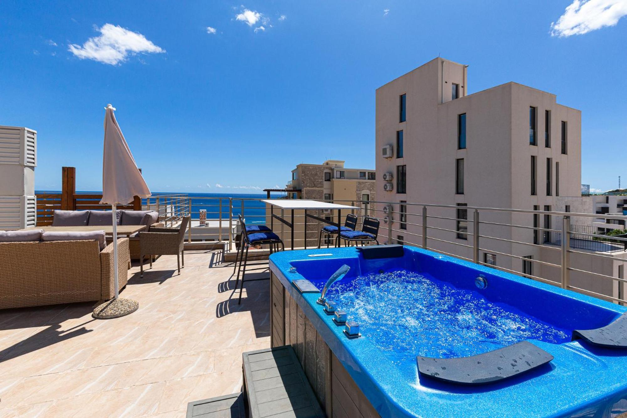 Sunny Side Wellness & 5* Budva